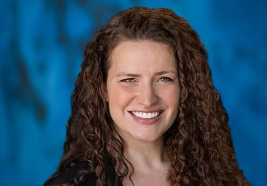 Hoya Meg Weathers appointed Senior Vice President, Global Key Accounts for North America