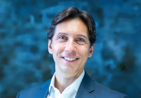 Hoya- Samy Lauriette named Vice President of Strategic Marketing for North America