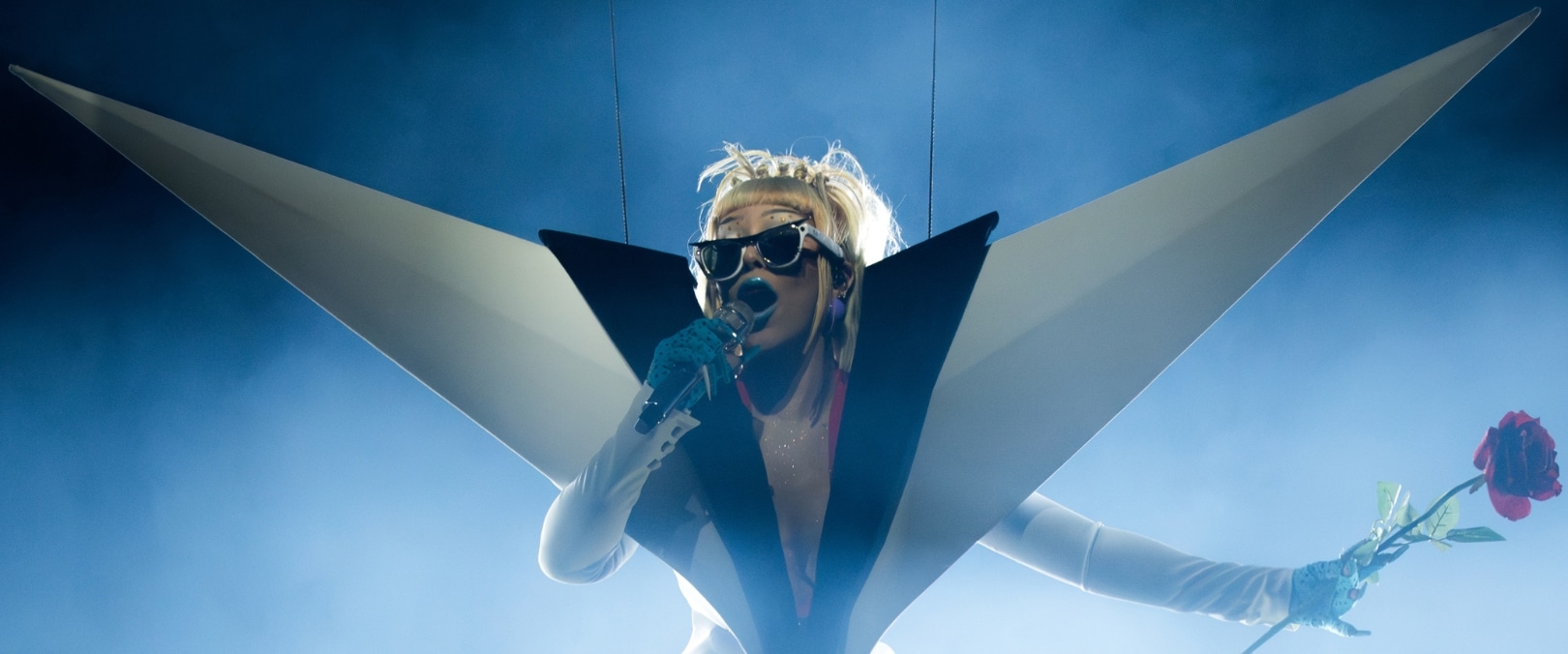 DOJA CAT_TOUR MA VIE_by Greg Noire Ray-Ban Meta
