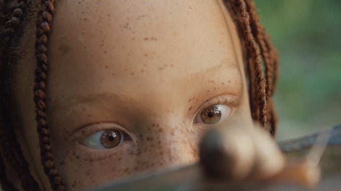 Specsavers-Canada-Specsavers-Canada-Celebrates-the-Wonder-of-How
